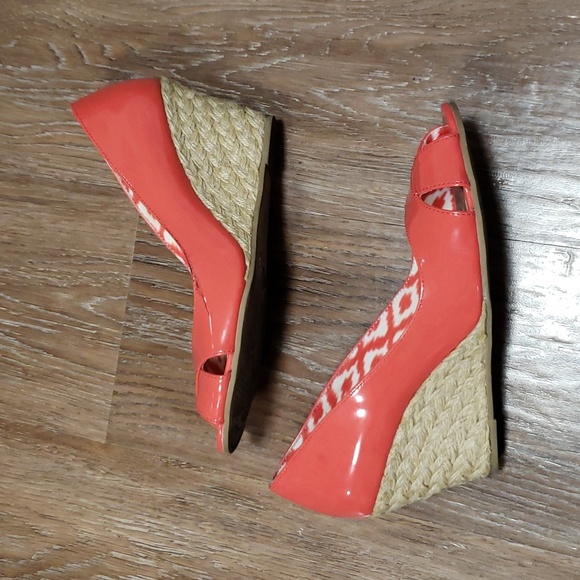 (8.5) Dexflex Comfort Peep Toe Wedge Heel Espadrilles Modern Contemporary - Picture 3 of 15